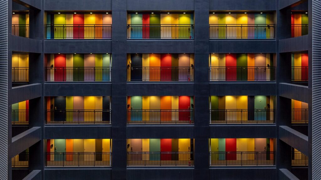 apartamento, prédio colorido, prédio residencial, prédio, prédio de apartamentos, portas, Tóquio, Japão, Design Emocional
